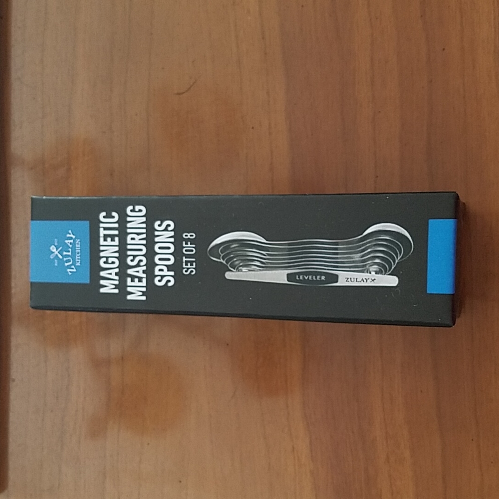 NWT Zulay magnetic measuring spoons